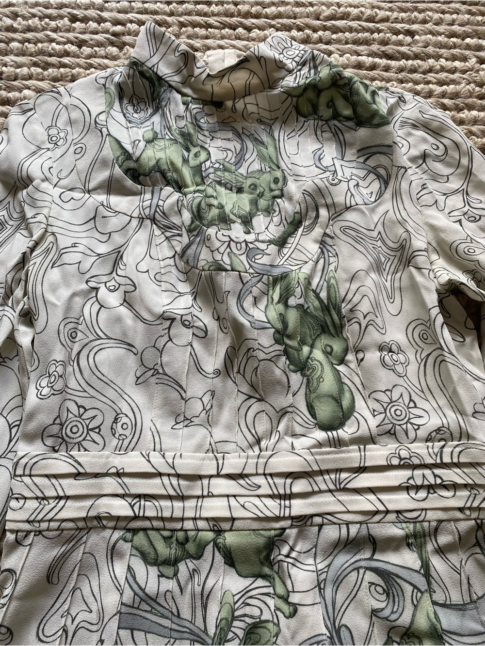 Prada unique White Long Sleeve Mock Neck Dress with Green Abstract Print - Picture 5 of 6
